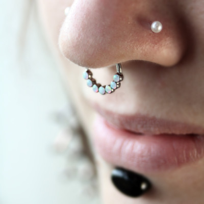Helen, Pearl Studs and Opal Septum Clicker, Zoom